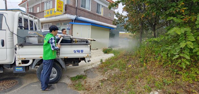 동두천시 상패동 새마을지도자, 집중 방역활동 실시